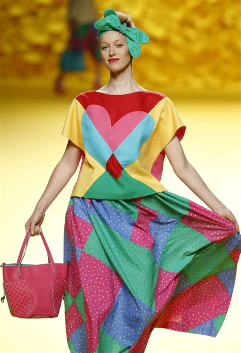 vestidos agatha ruiz dela prada|Ágatha Ruiz de la Prada Madrid Spring 2019 Collection .